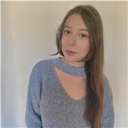 Sono laureata in lettere moderne ed offro lezioni in presenza ed online a ragazzi di tutte le età!